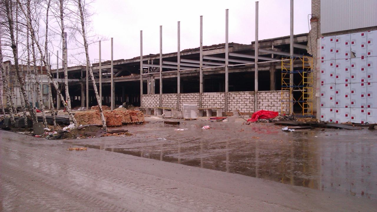 ТРЦ Fabrika будівництво